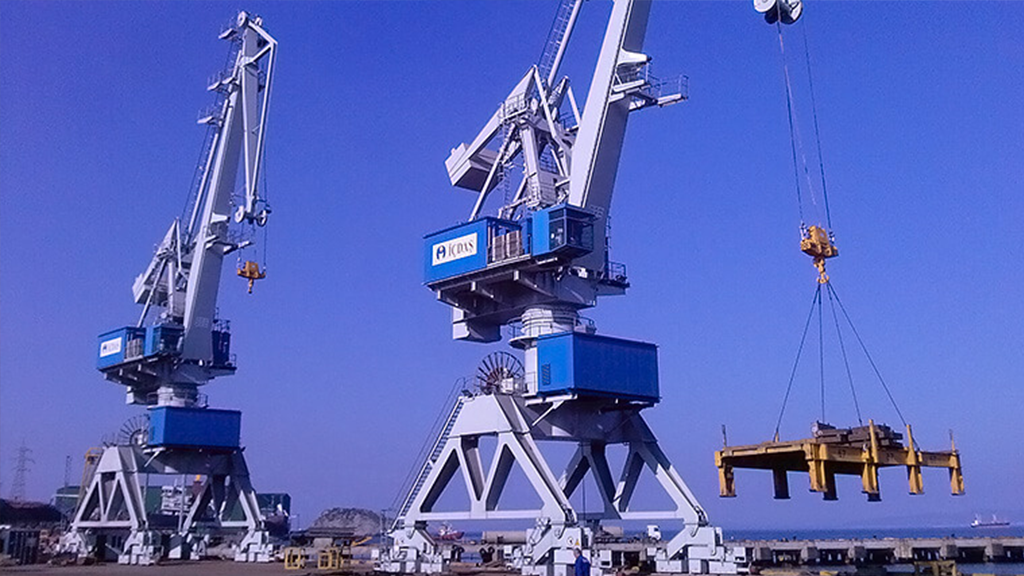 port_crane